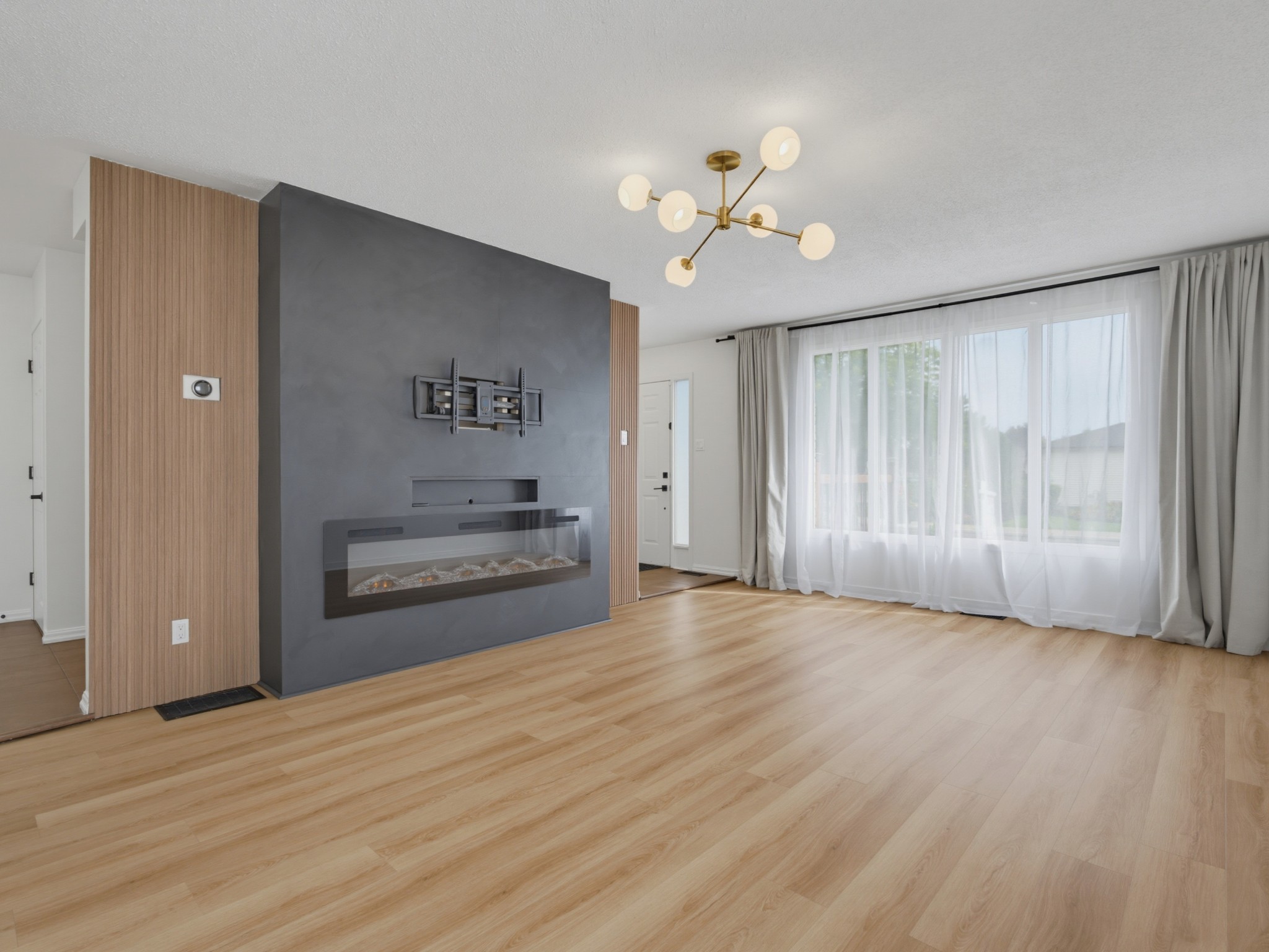 009-132-Sunridge-Crescent