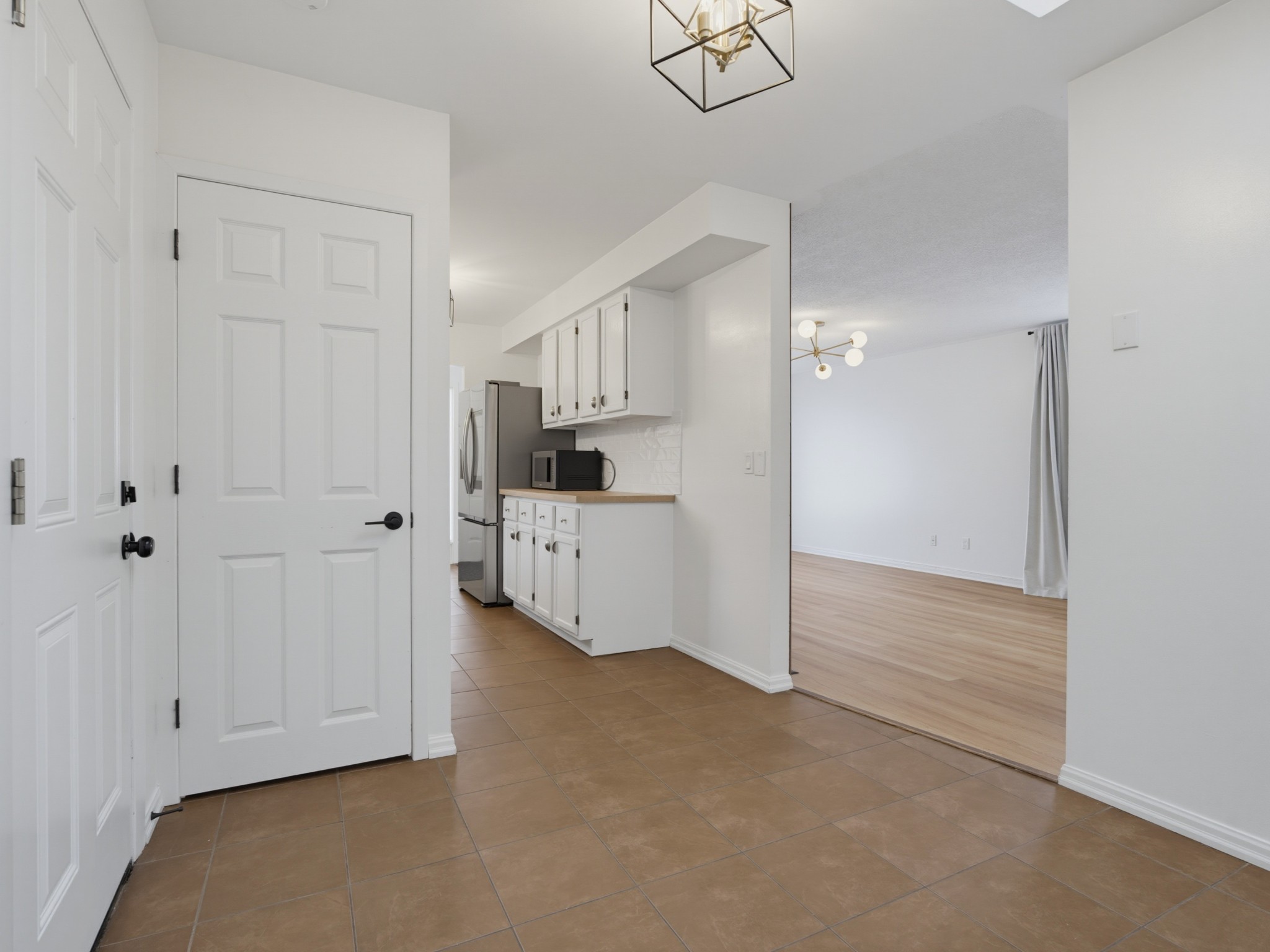 014-132-Sunridge-Crescent