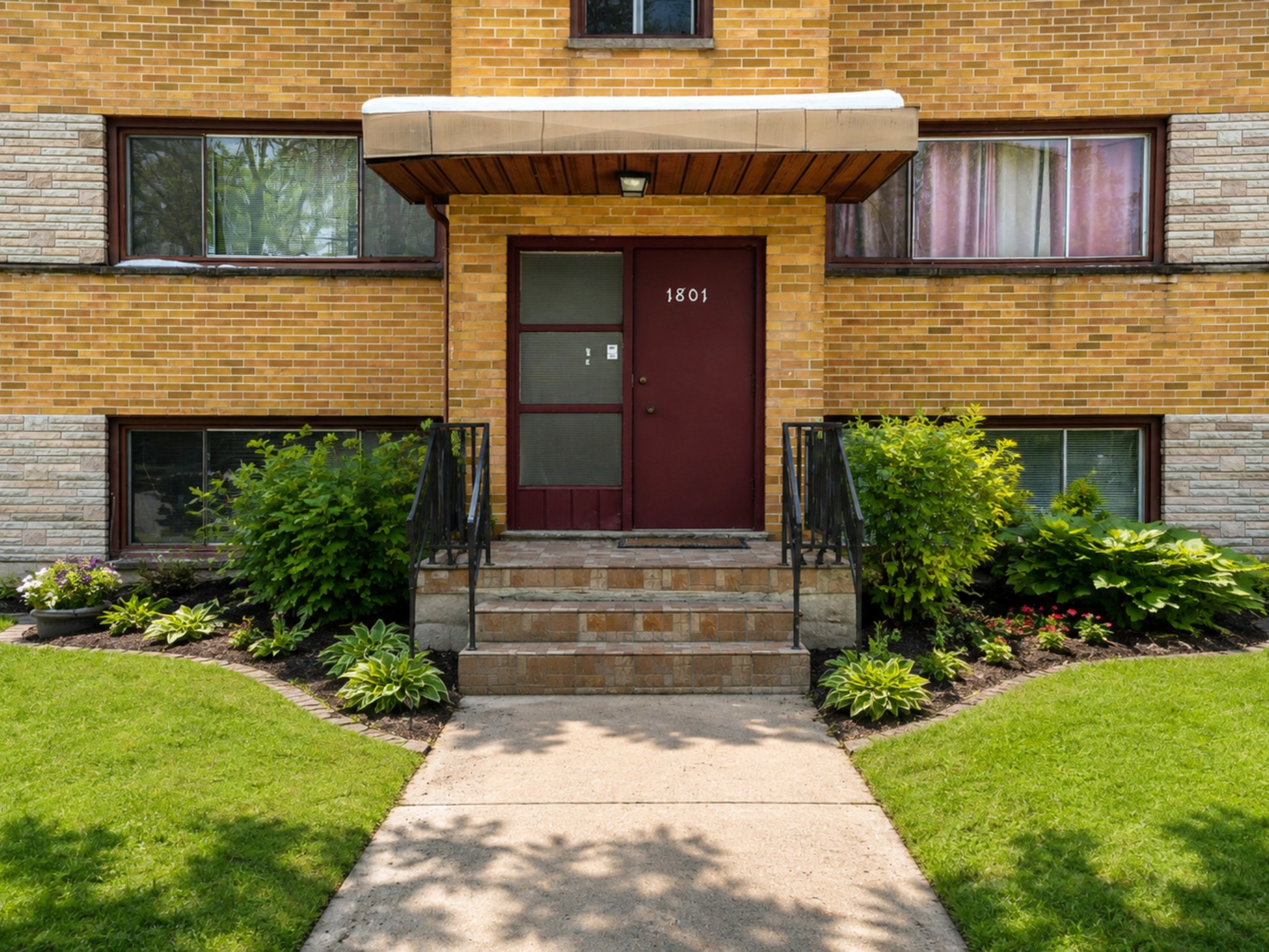 2-1801-park-Avenue