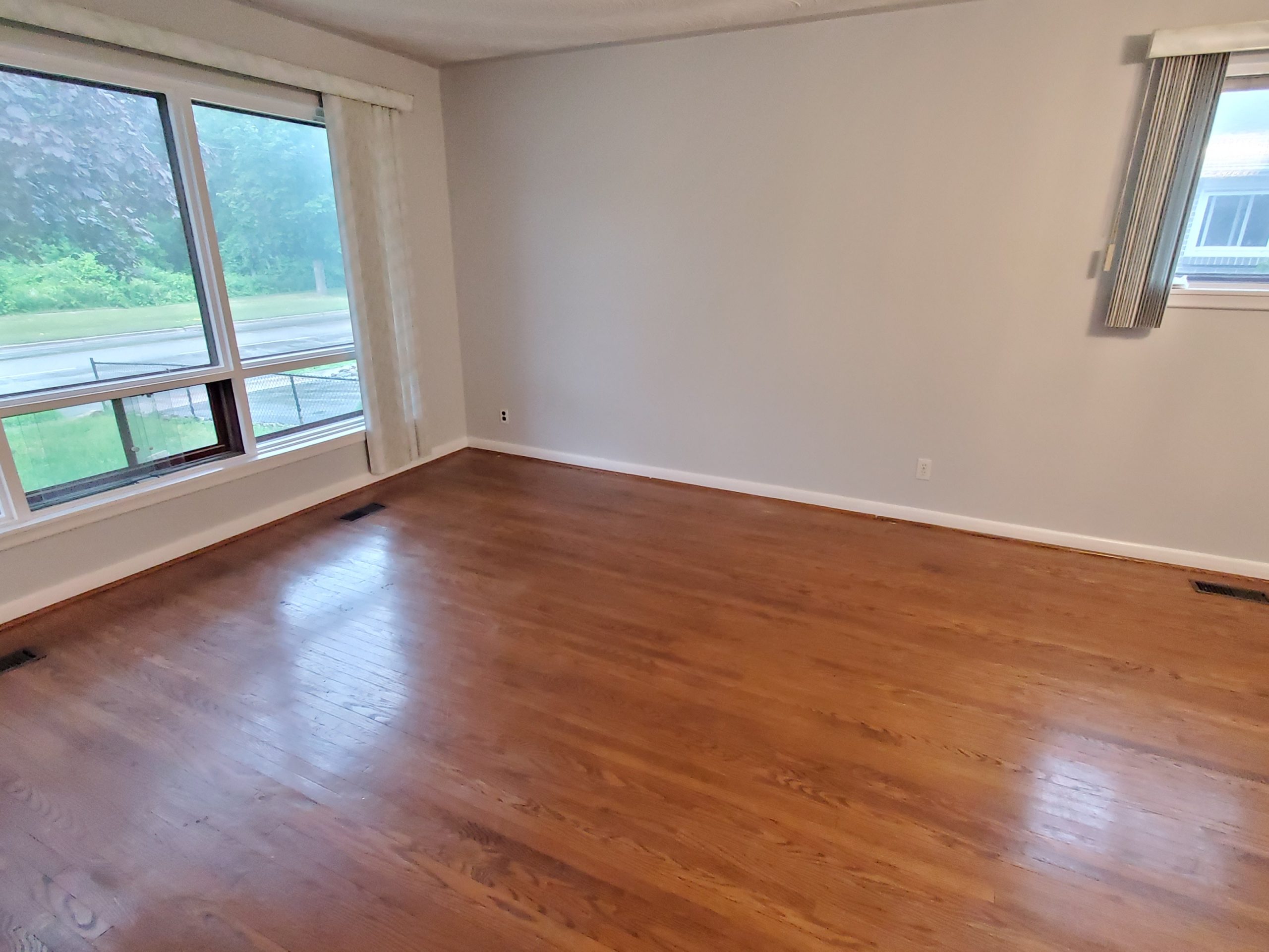 3-235-Wilson-Road-North